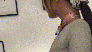 oremo224【美容部員M】水川潤 エロGIF 1