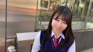 trc075【グレーパンツちゃん】綿矢好花 エロGIF 1
