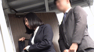 oremo340【新入社員U】花音うらら エロGIF 1