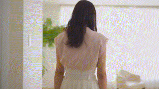 1start00013【きっとこの春、あなたは彼女に恋をする。端正な顔立ち、9頭身Eカップ、抜群のエロさ、まっすぐな心、全てが3つ星の元ホテリエ 椎名心春 AV DEBUT】椎名心春 エロGIF 4