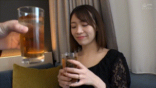 htut626【村瀬】村瀬玲奈 エロGIF 1