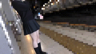 y017【紺セーラー緑リボンちゃん 17】幾野まち エロGIF 2