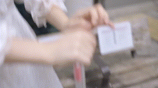 erofc142【かすみ】織田花純 エロGIF 1