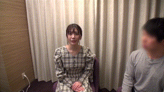 endx392【中山アナ】戸川なみ エロGIF 1