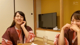 htut555【まや＆ゆきの】本郷まや｜永澤ゆきの エロGIF 1