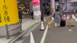 ffnn187【ゆり】 エロGIF 1